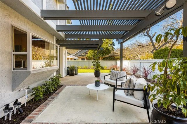 11 Thunder Trail 6, Irvine, CA 92614