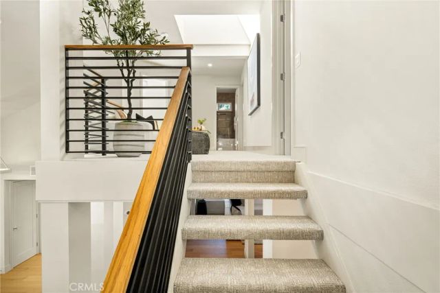 11 Thunder Trail 6, Irvine, CA 92614