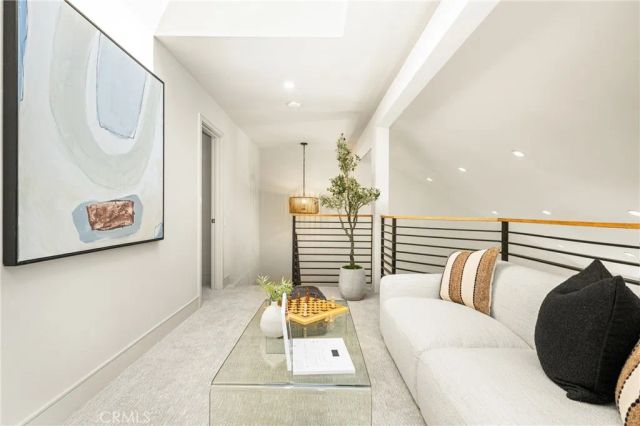 11 Thunder Trail 6, Irvine, CA 92614