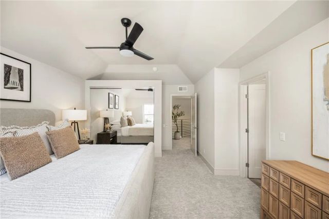 11 Thunder Trail 6, Irvine, CA 92614