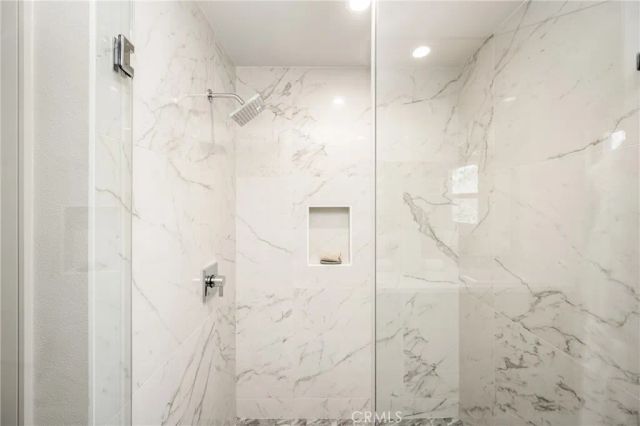 11 Thunder Trail 6, Irvine, CA 92614