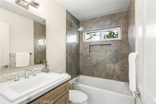 11 Thunder Trail 6, Irvine, CA 92614