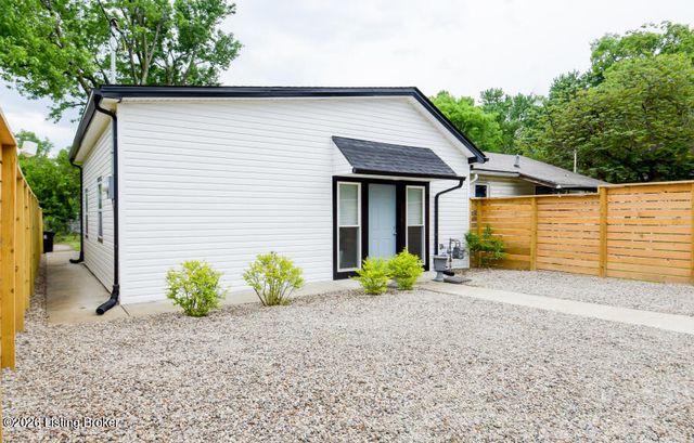3918 Pflanz Ave, Louisville, KY 40212