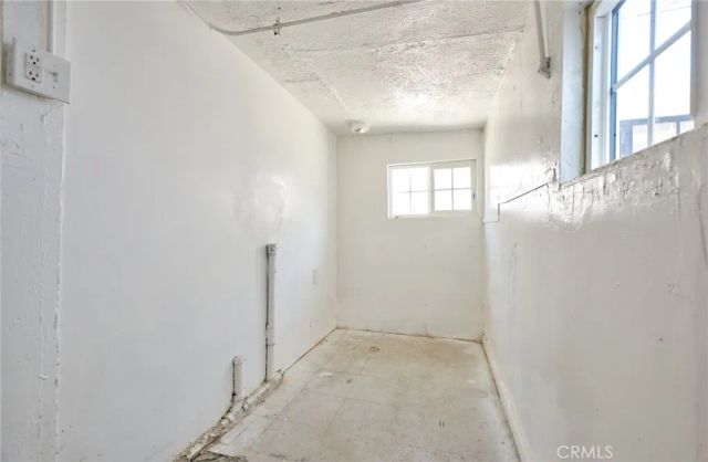 2514 Clarendon Avenue, Huntington Park, CA 90255