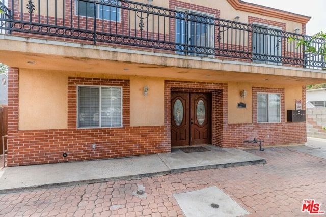 14646 Kittridge Street, Van Nuys (los Angeles), CA 91405