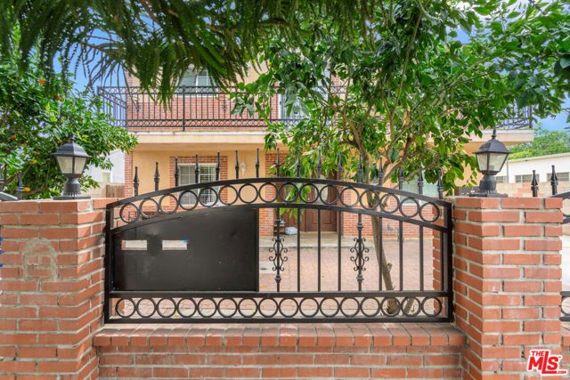 14646 Kittridge Street, Van Nuys (los Angeles), CA 91405