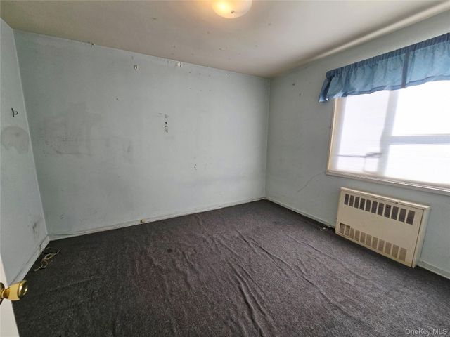 22305 Manor Road 226, Queens Village, NY 11427