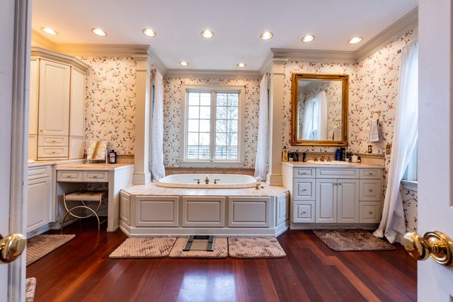 710 Jackstown Road, Paris, KY 40361