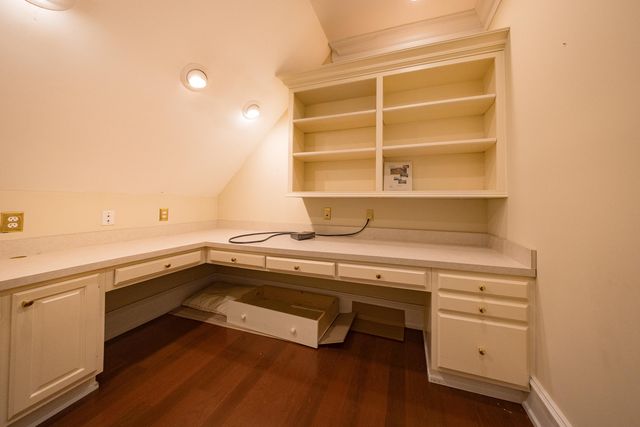 710 Jackstown Road, Paris, KY 40361