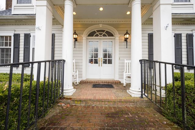 710 Jackstown Road, Paris, KY 40361