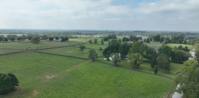 710 Jackstown Road, Paris, KY 40361