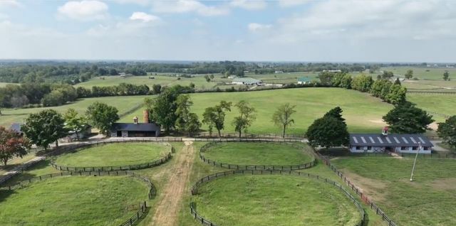 710 Jackstown Road, Paris, KY 40361