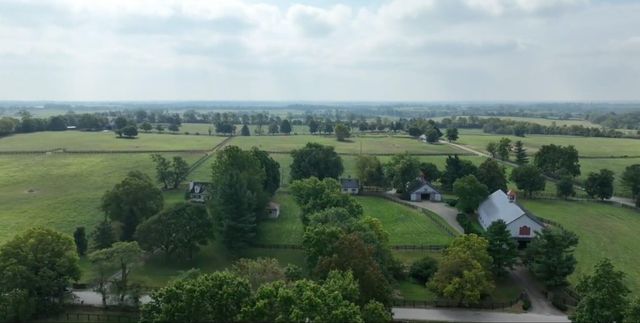 710 Jackstown Road, Paris, KY 40361