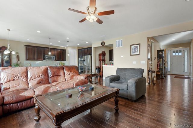 4849 S Riviera Way, Aurora, CO 80015