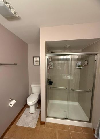 6741 Lakeside Circle W, Columbus, OH 43085