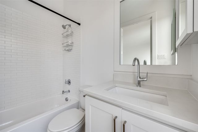 2317 Moser Avenue 106, Dallas, TX 75206