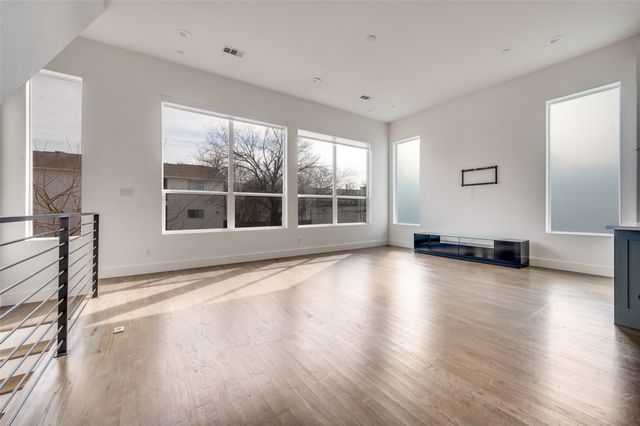 2317 Moser Avenue 106, Dallas, TX 75206