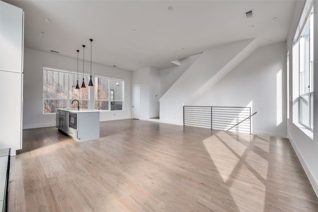 2317 Moser Avenue 106, Dallas, TX 75206