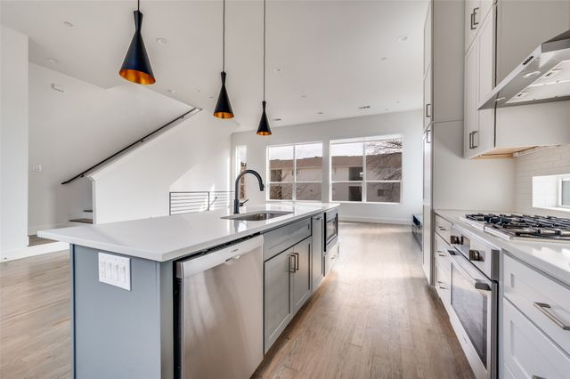 2317 Moser Avenue 106, Dallas, TX 75206