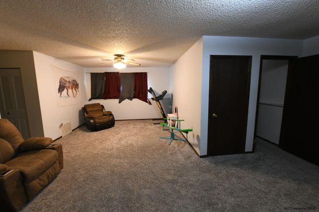 952 WILLOW DR, Wheatland, WY 82201