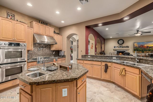 9762 E INGLEWOOD Circle, Mesa, AZ 85207