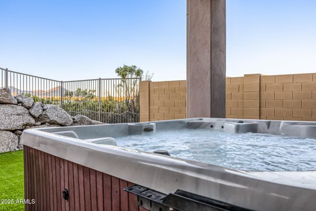 9762 E INGLEWOOD Circle, Mesa, AZ 85207