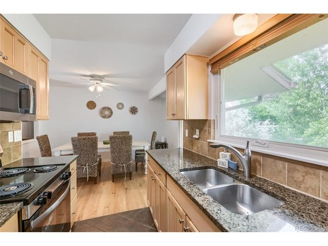 1064 Fairway Ct 3, Boulder, CO 80303