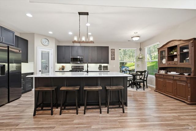 20158 Gold Flat Ct, Hidden Valley Lake, CA 95467