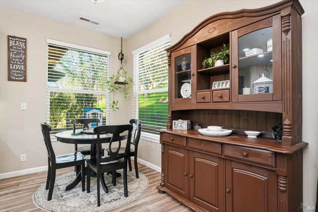 20158 Gold Flat Ct, Hidden Valley Lake, CA 95467