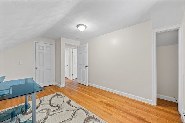6 Sunrise Ave, Auburn, MA 01501