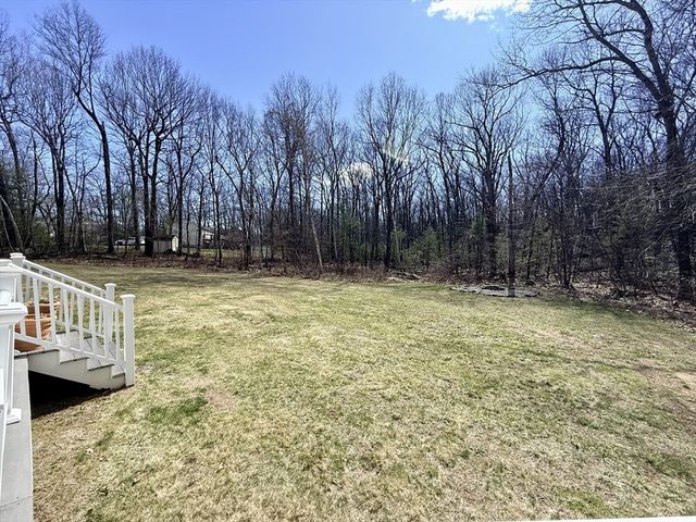 6 Sunrise Ave, Auburn, MA 01501