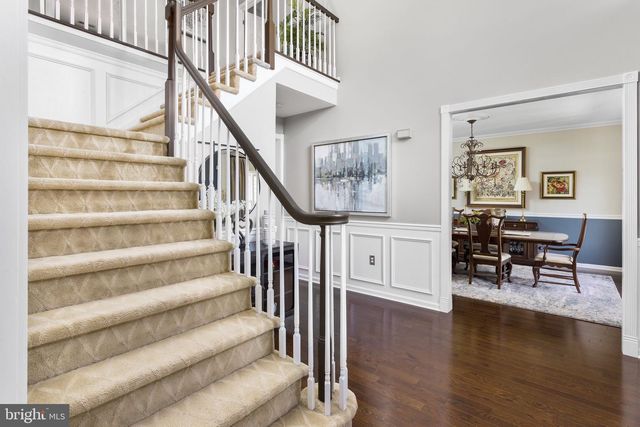 18 ANNIE LN, Robbinsville, NJ 08691