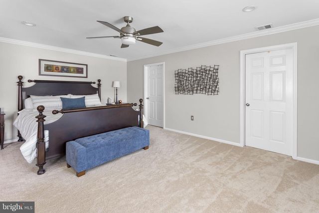 18 ANNIE LN, Robbinsville, NJ 08691