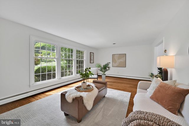 1625 E STRASBURG RD, West Chester, PA 19380