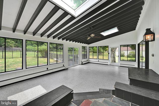 1625 E STRASBURG RD, West Chester, PA 19380