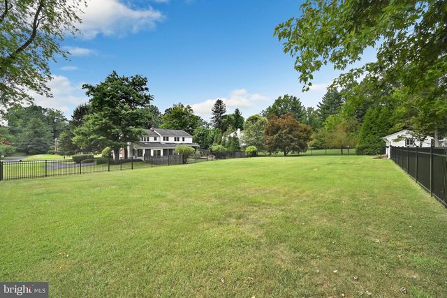 1625 E STRASBURG RD, West Chester, PA 19380