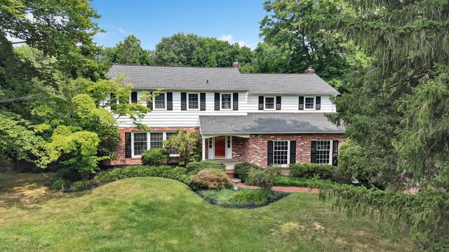 1625 E STRASBURG RD, West Chester, PA 19380