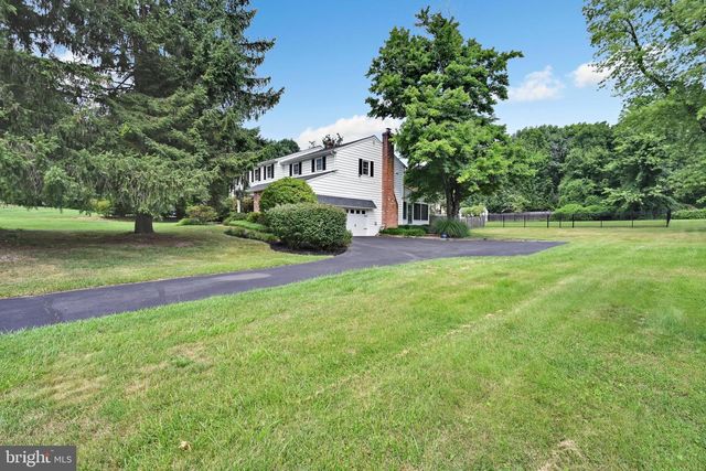 1625 E STRASBURG RD, West Chester, PA 19380