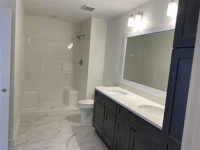 3327 Kings River Street 46, Wyoming, MI 49418