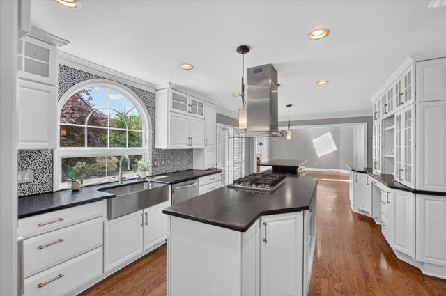 3238 Honeysuckle Drive, Pittsfield Charter Twp, MI 48103