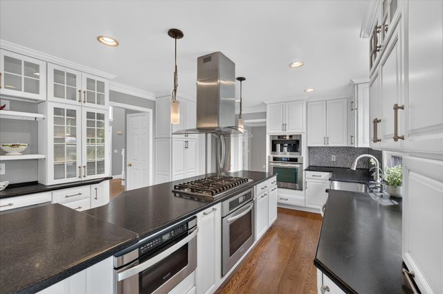 3238 Honeysuckle Drive, Pittsfield Charter Twp, MI 48103