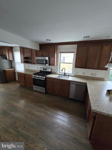 13 DUBLIN DR, Lutherville Timonium, MD 21093