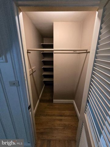 13 DUBLIN DR, Lutherville Timonium, MD 21093