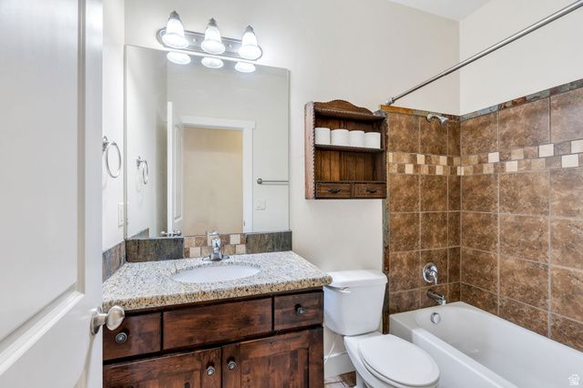 265 E SALEM PARK CIR, Salem, UT 84653