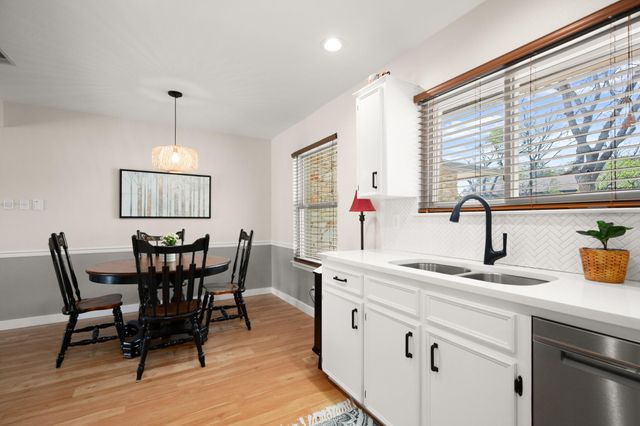 11900 Oakbrook DR, Austin, TX 78753