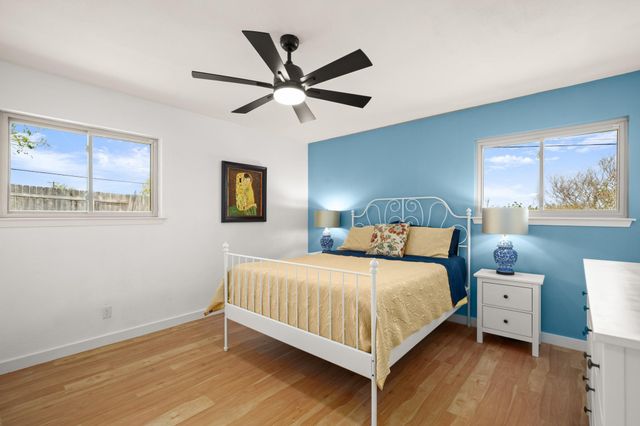 11900 Oakbrook DR, Austin, TX 78753