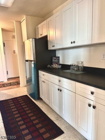 7855 Boulevard East 11F, North Bergen Twp., NJ 07047