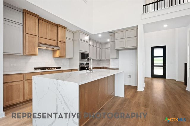 6413 McMurtry Street, Austin, TX 78747