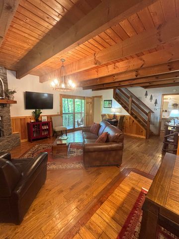 3046 Walters Way, Sevierville, TN 37862
