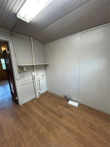 530 W 1st Street, Freeport, TX 77541